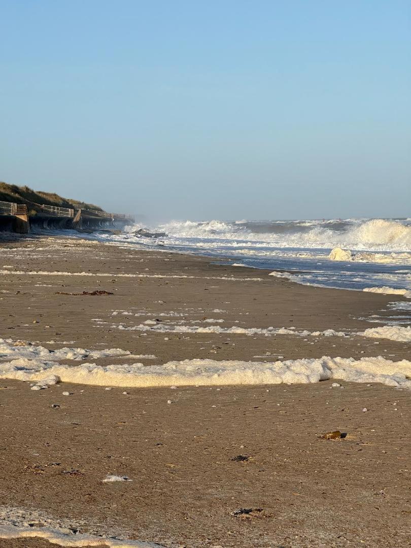 Dog Friendly Cottage 2 Mins To Beach With Hot Tub And Zappi Ev Lessingham Zewnętrze zdjęcie